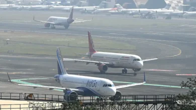 Air India, IndiGo Issue Travel Advisories Amid Fog-Related Disruptions
