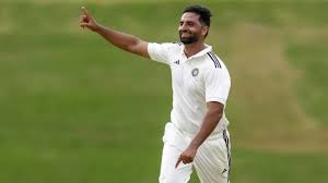 Gujarat Titans Target Auqib Nabi As Cover-Up Option For Siraj, Prasidh